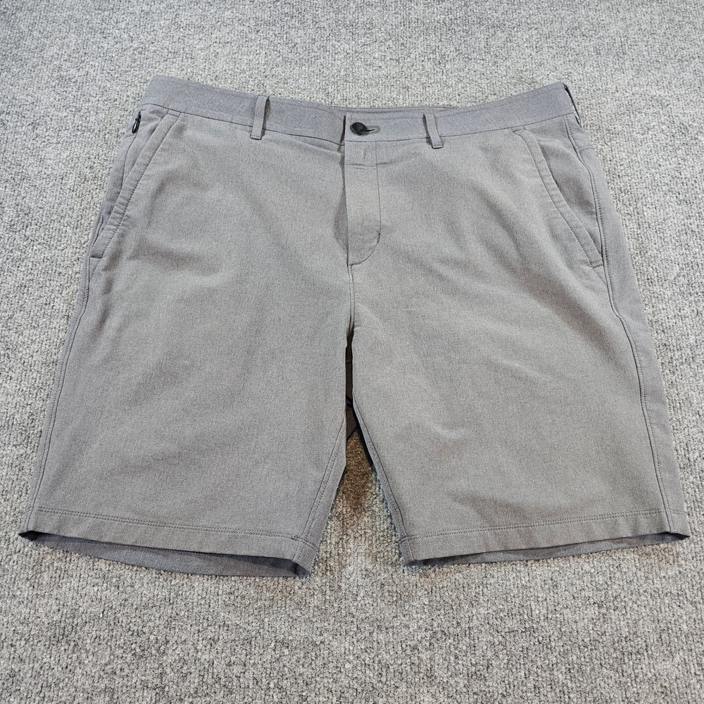 Public Rec Golf Mens Performance Shorts Grey Heather Stretch Size 36 Techwear
